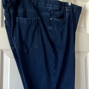 Coldwater Creek Women's Straight Leg Jeans in Dark Blue Mid rise Leggings